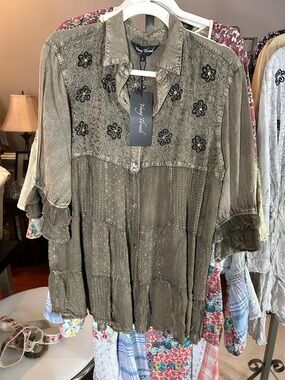 Young Threads Olive tunic top small